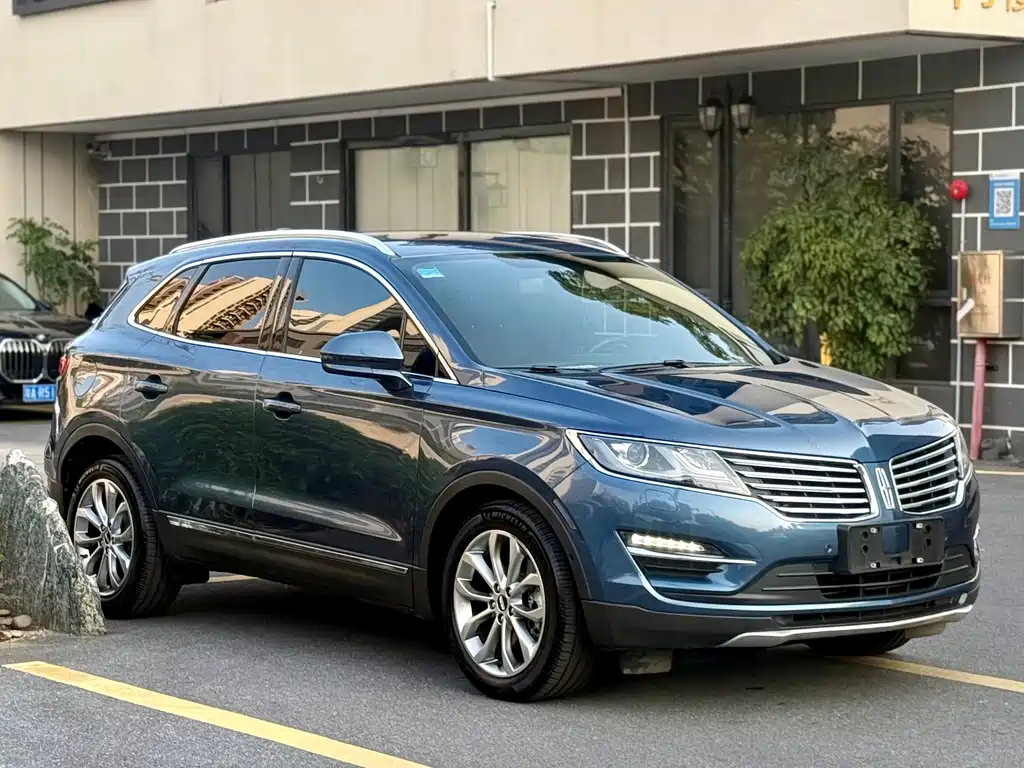 Lincoln MKC — фото 3