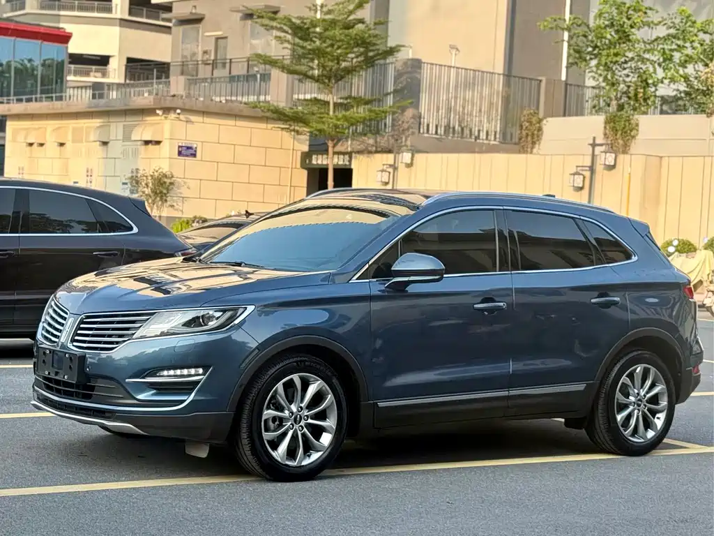 Lincoln MKC — фото 4