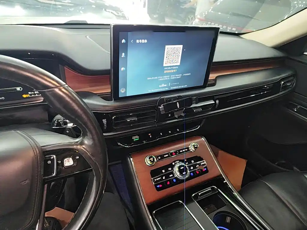 Lincoln Aviator — фото 10