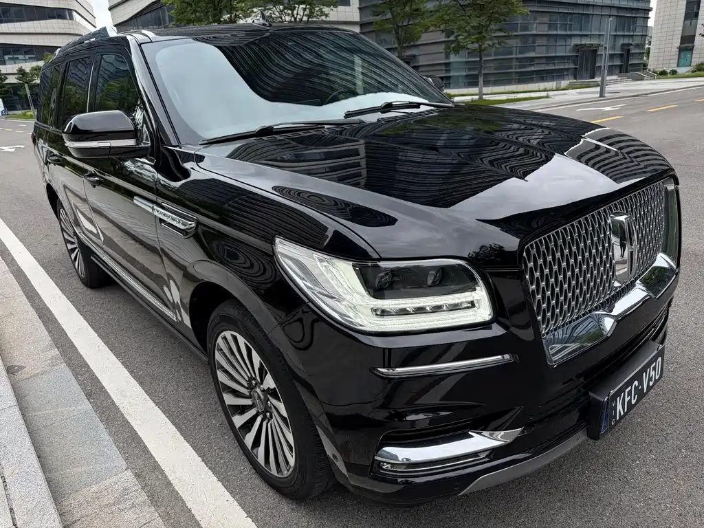 Lincoln Navigator — фото 4