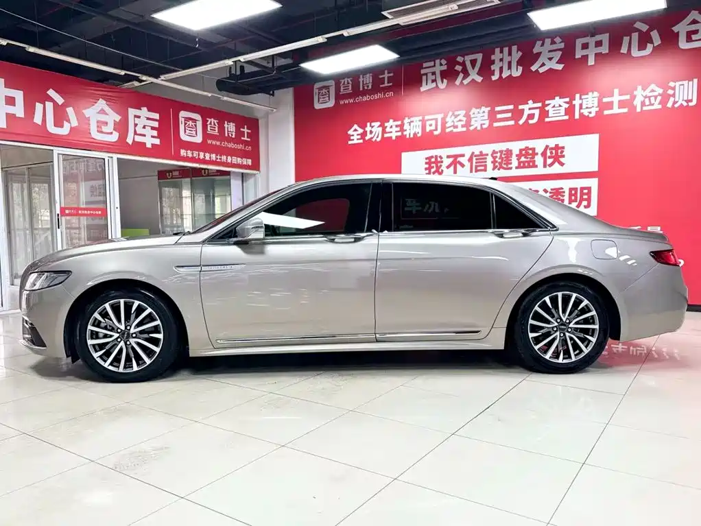 Lincoln Continental — фото 4