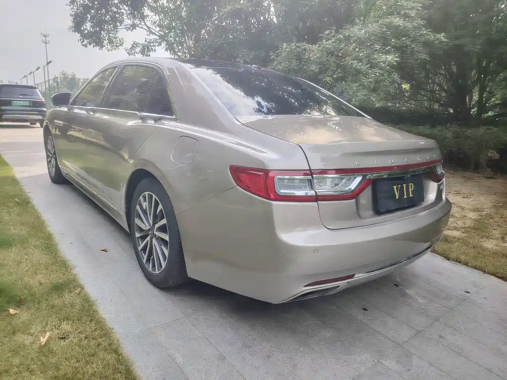 Lincoln Continental — фото 3