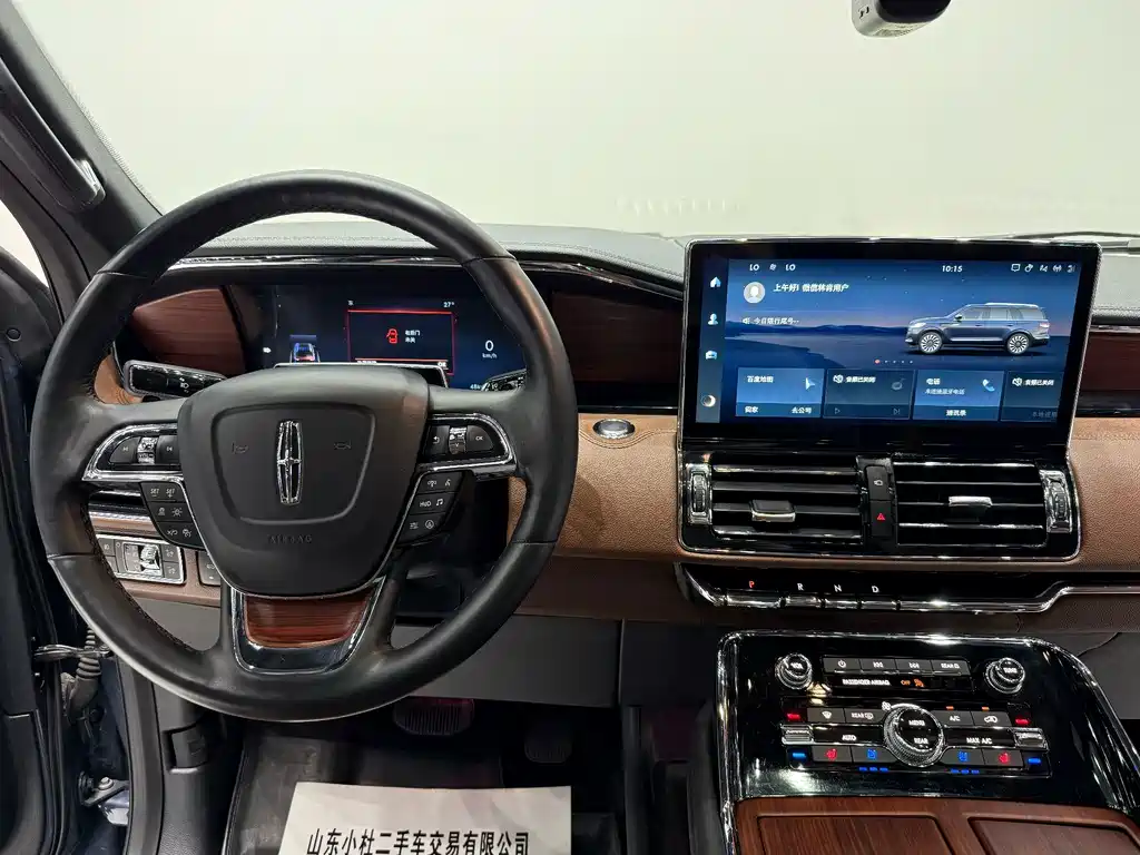 Lincoln Navigator — фото 14