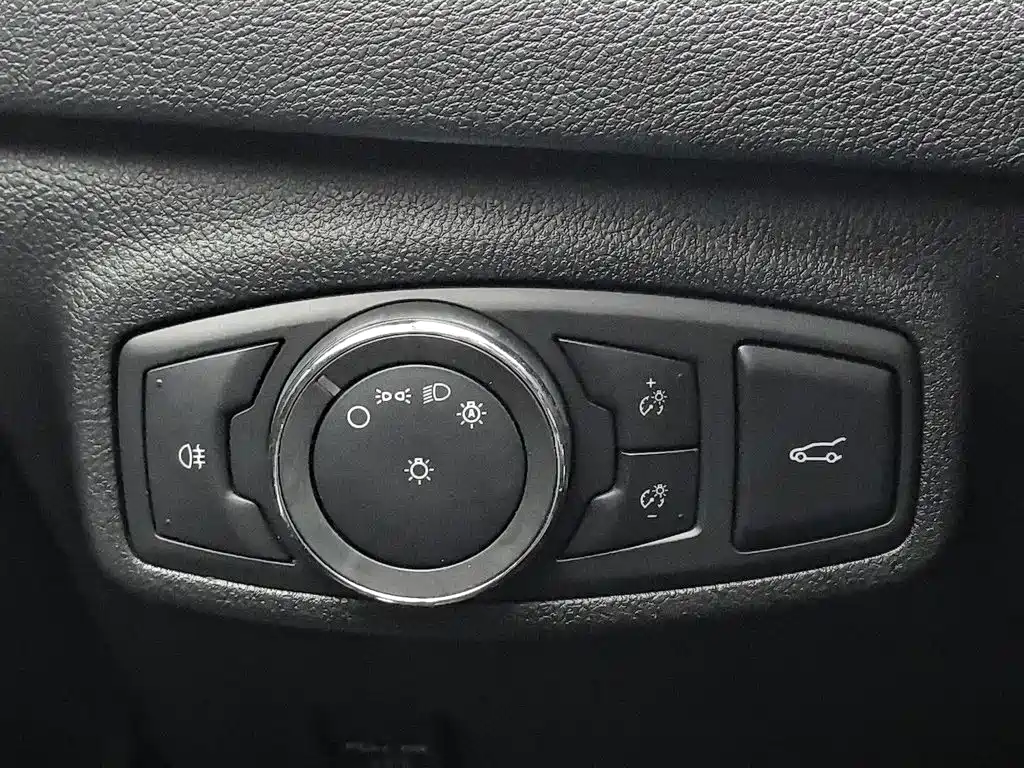 Lincoln MKC — фото 21