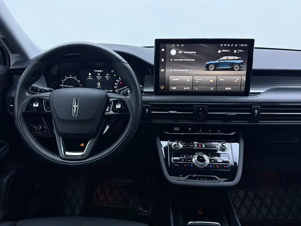 Lincoln Corsair — фото 13