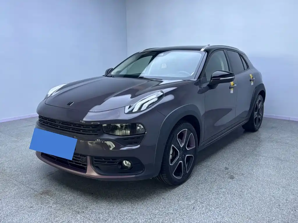 Lynk & Co 02