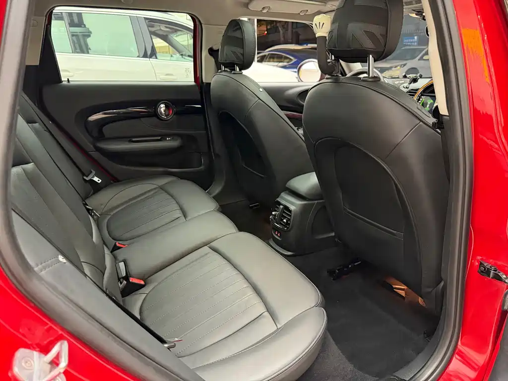 MINI Mini Clubman — фото 18