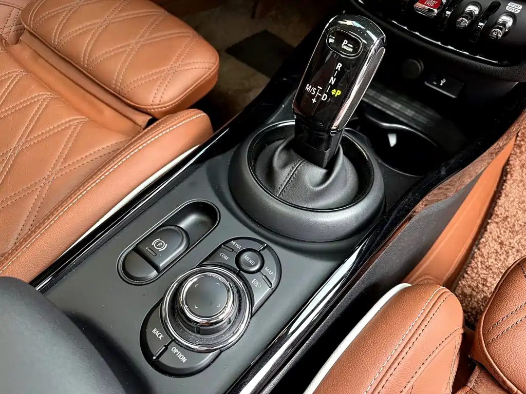MINI Mini Clubman — фото 13