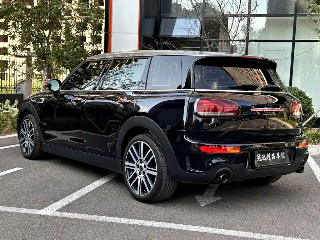 MINI Mini Clubman — фото 20
