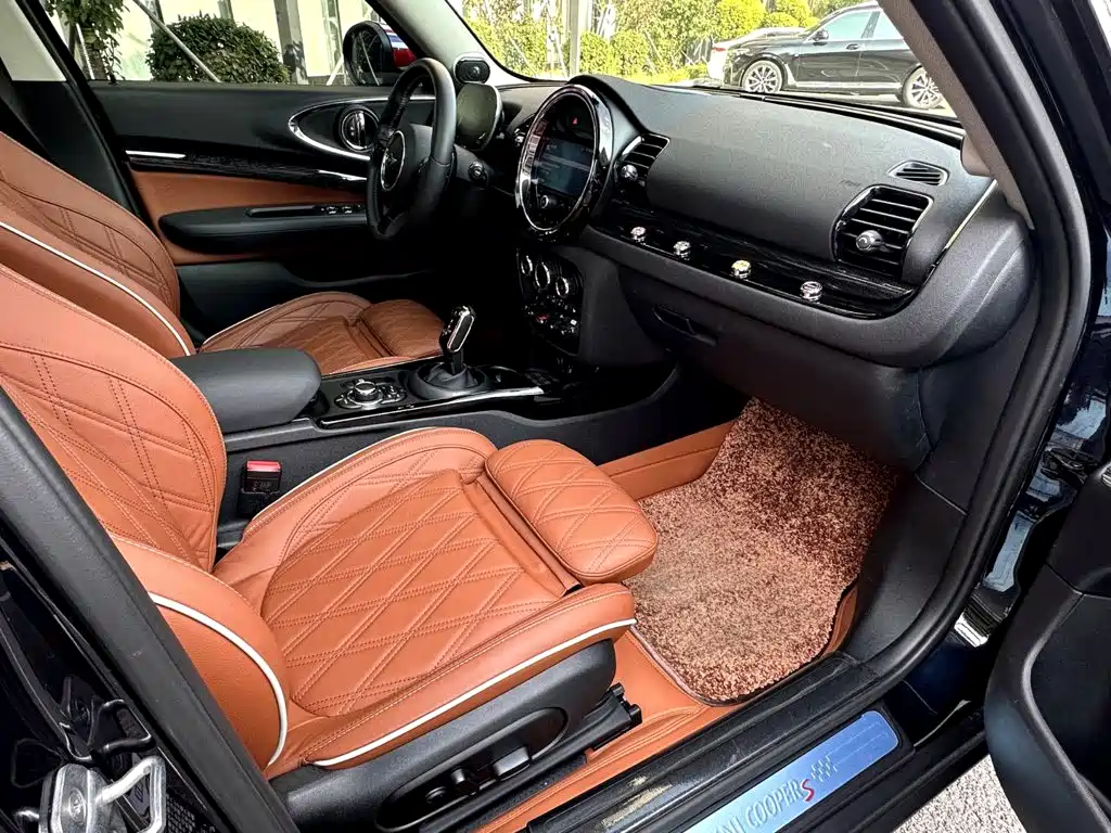 MINI Mini Clubman — фото 9