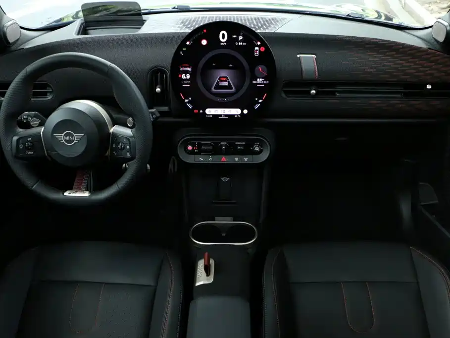 MINI Mini JCW — фото 22