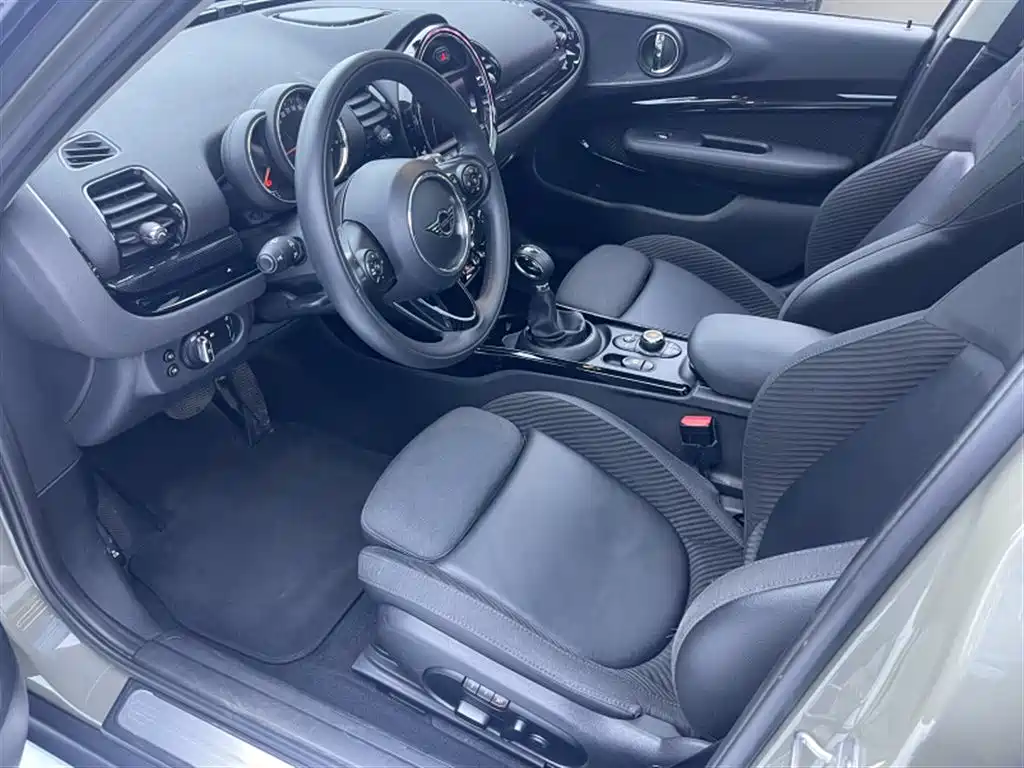 MINI Mini Clubman — фото 4
