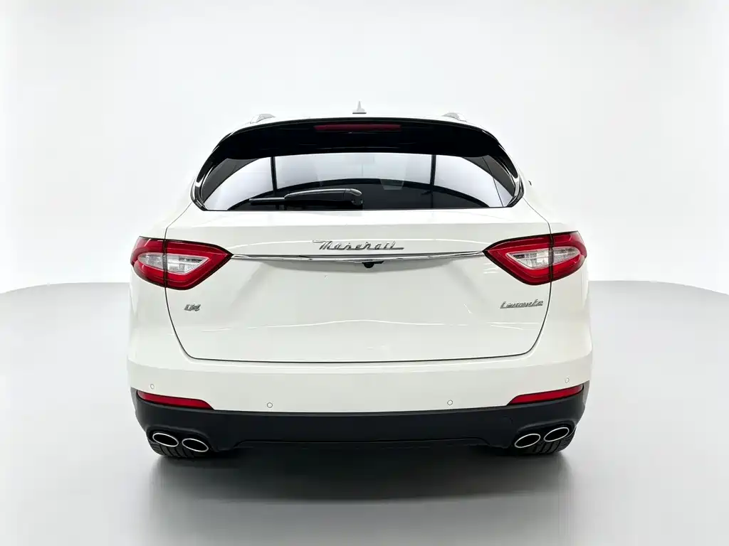 Maserati Levante — фото 11