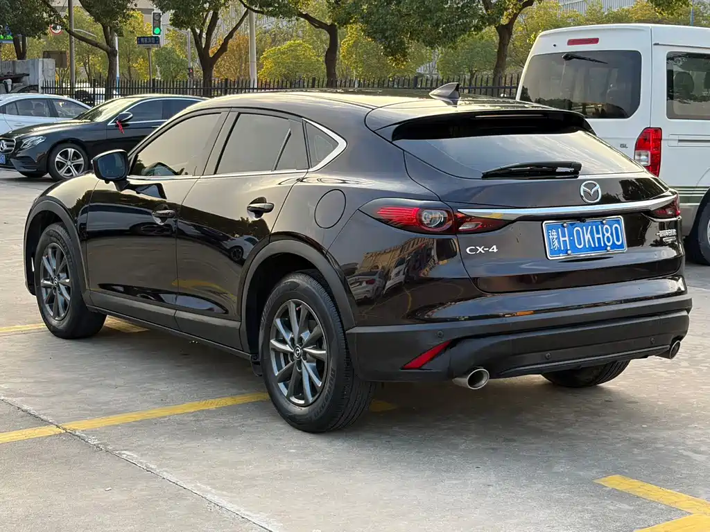 Mazda CX-4 — фото 5