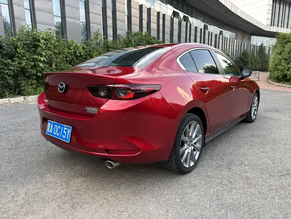 Mazda 3 Axela — фото 21