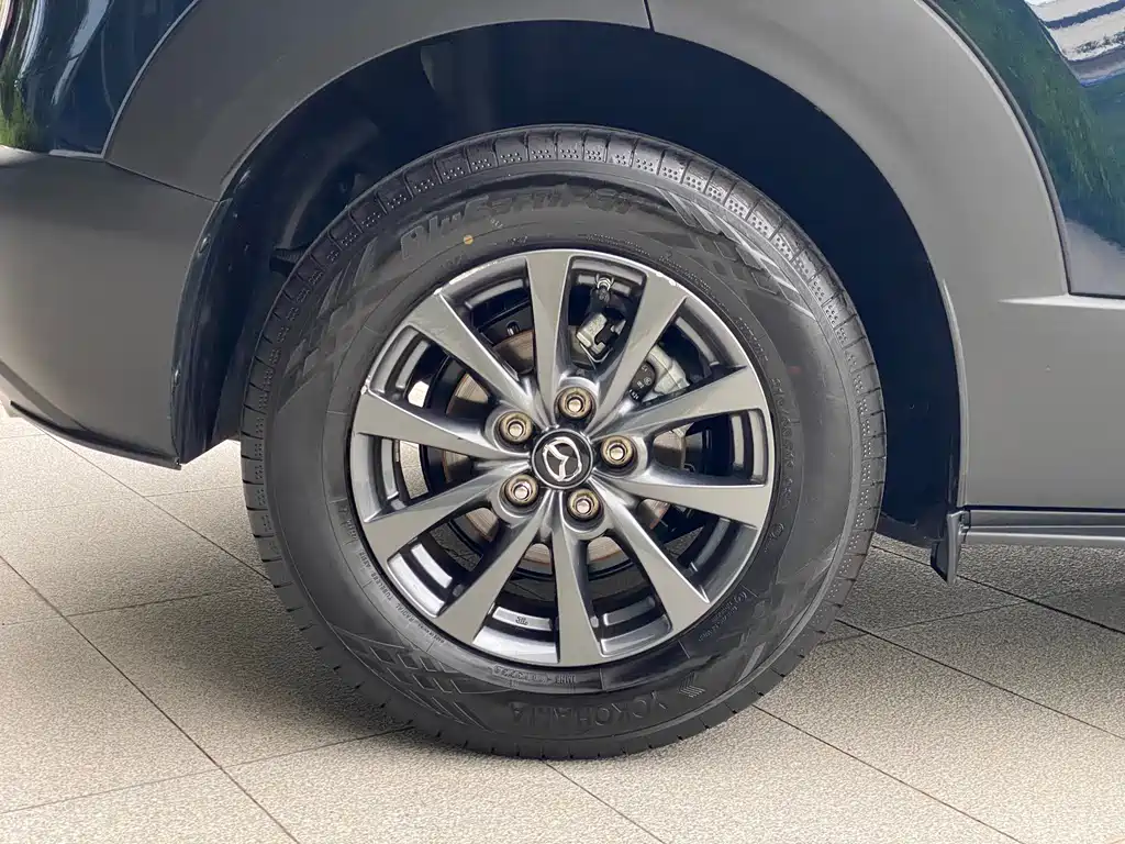 Mazda CX-30 — фото 14