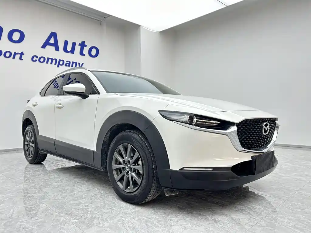 Mazda CX-30 — фото 2