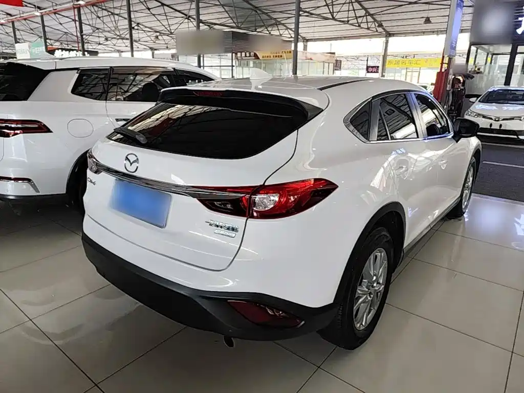Mazda CX-4 — фото 7