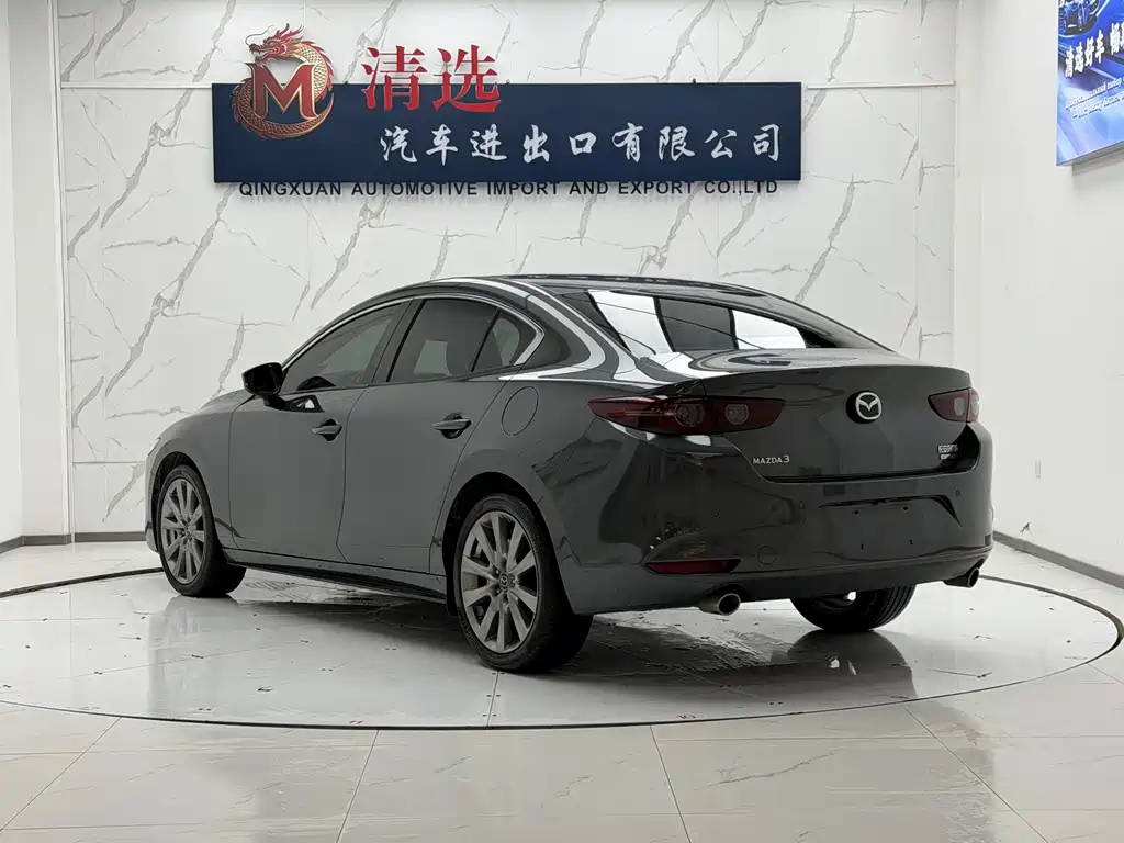 Mazda 3 Axela — фото 4