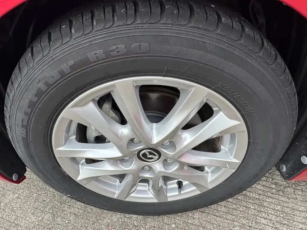 Mazda 3 Axela — фото 14