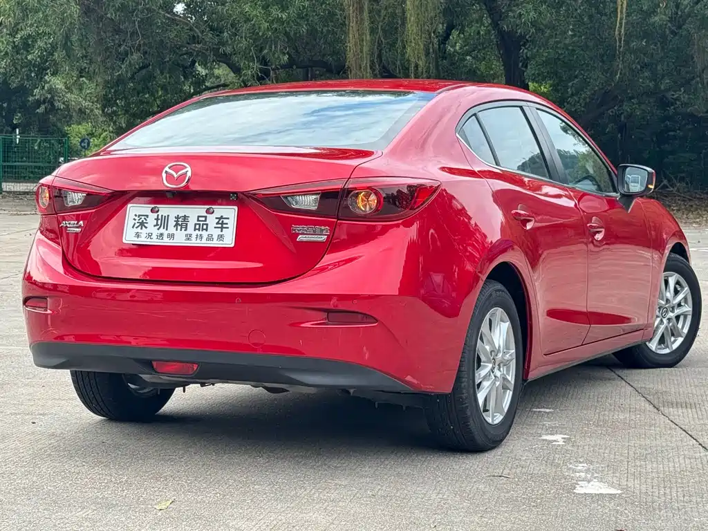 Mazda 3 Axela — фото 5