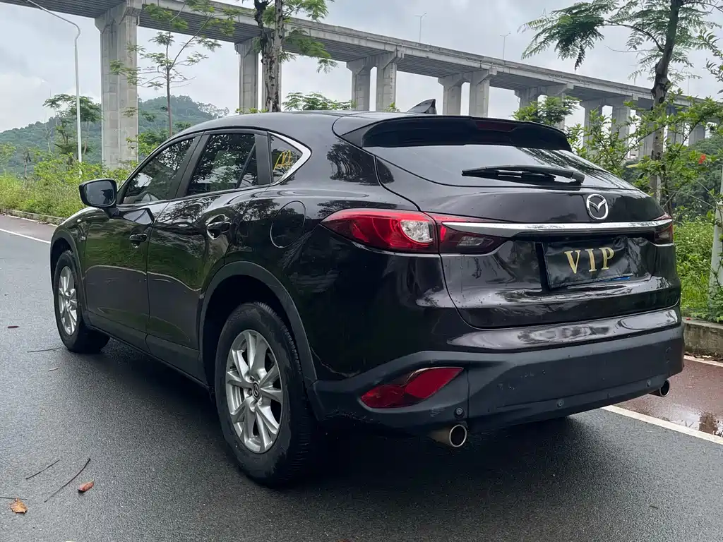 Mazda CX-4 — фото 11