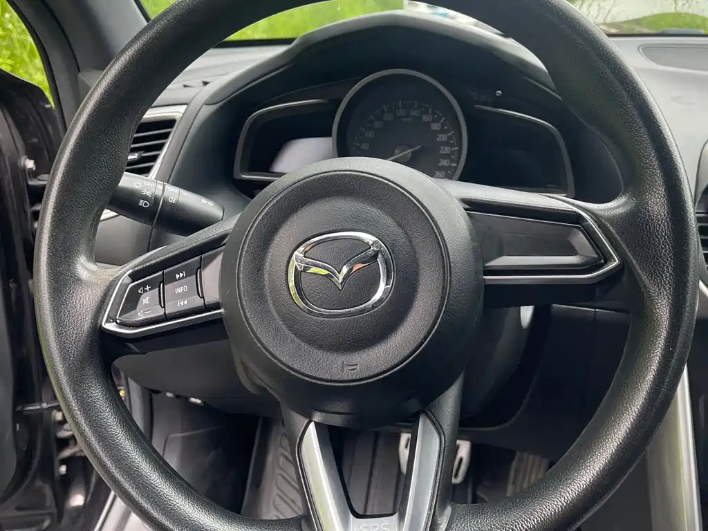 Mazda CX-4 — фото 9