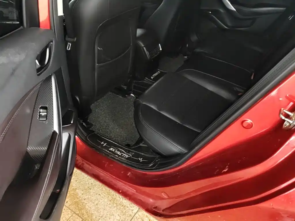 Mazda Atenza — фото 17