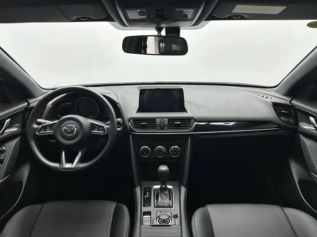 Mazda CX-4 — фото 7