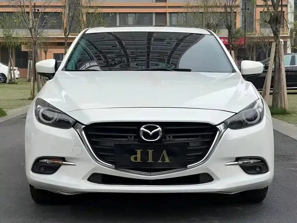 Mazda 3 Axela — фото 4
