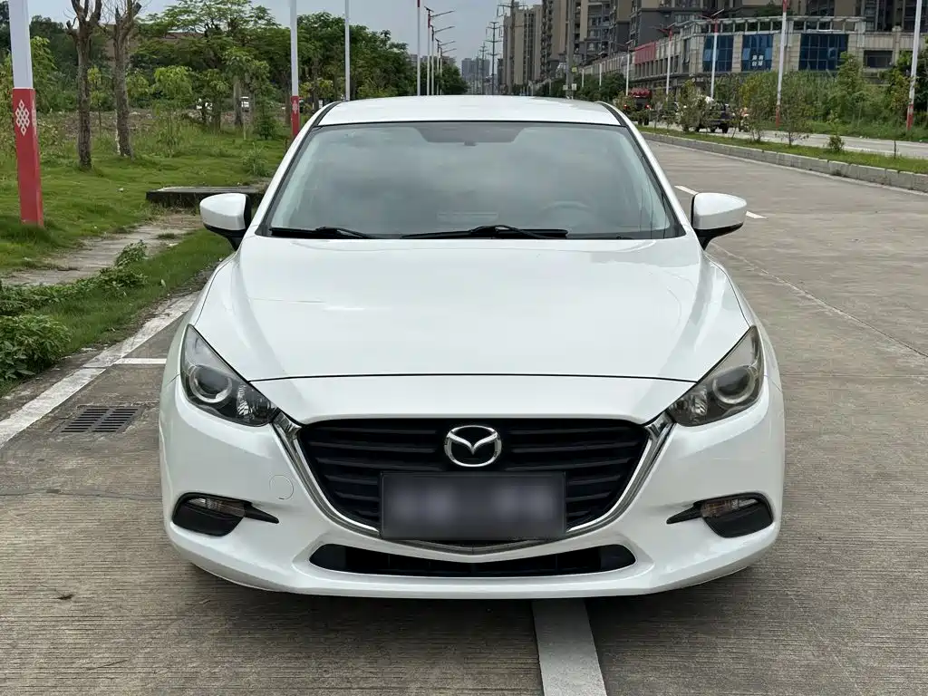 Mazda 3 Axela — фото 19
