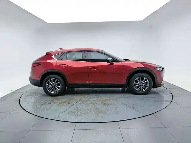 Mazda CX-4 — фото 15