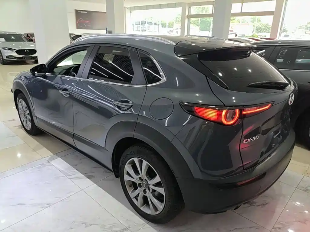 Mazda CX-30 — фото 5