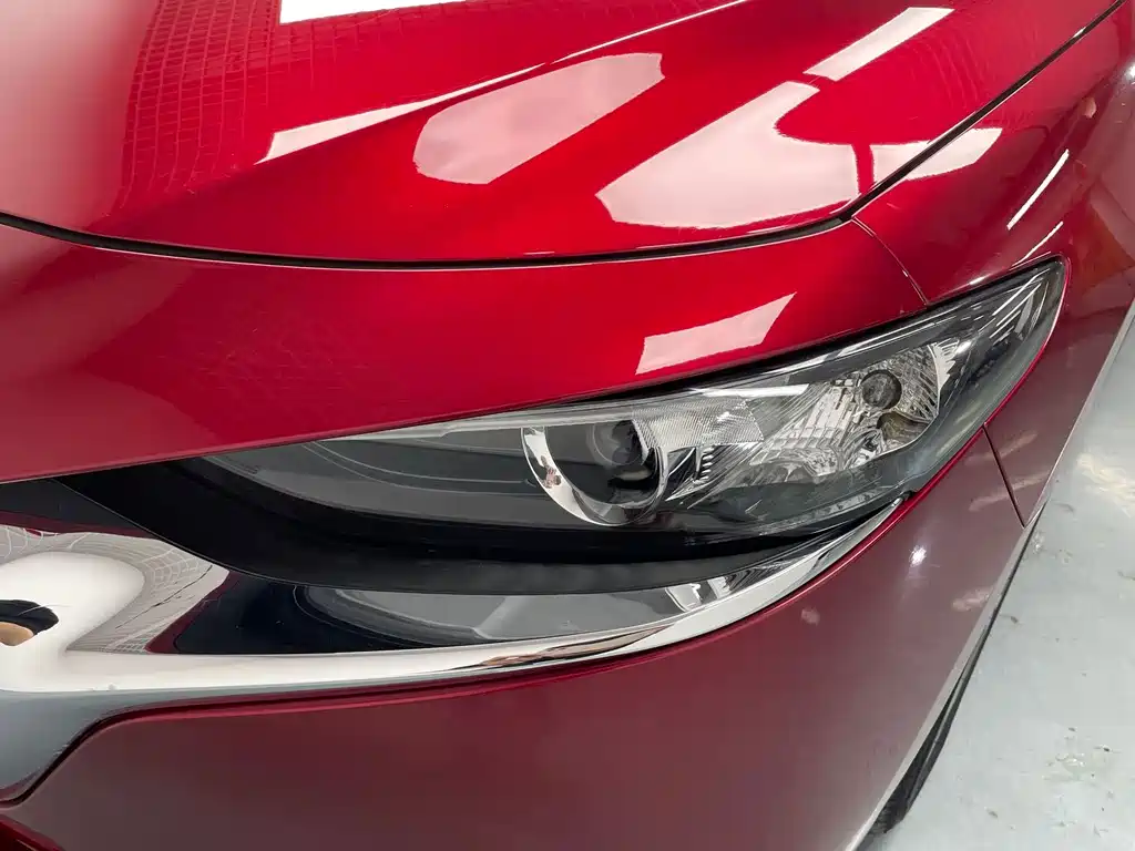 Mazda 3 Axela — фото 17