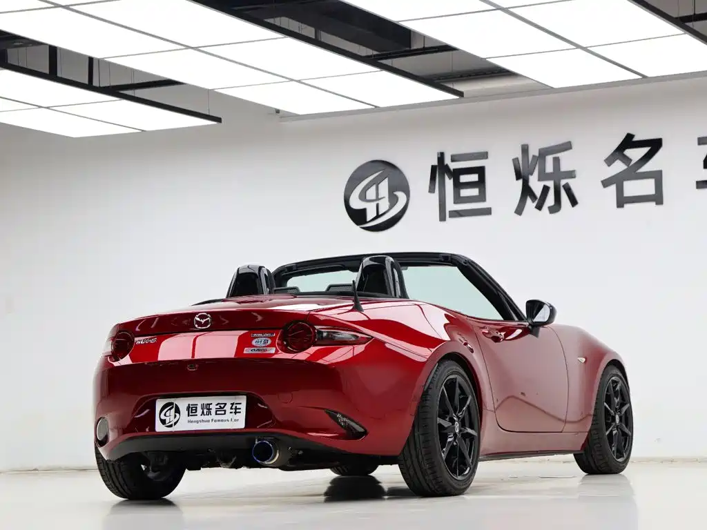 Mazda MX-5 — фото 23