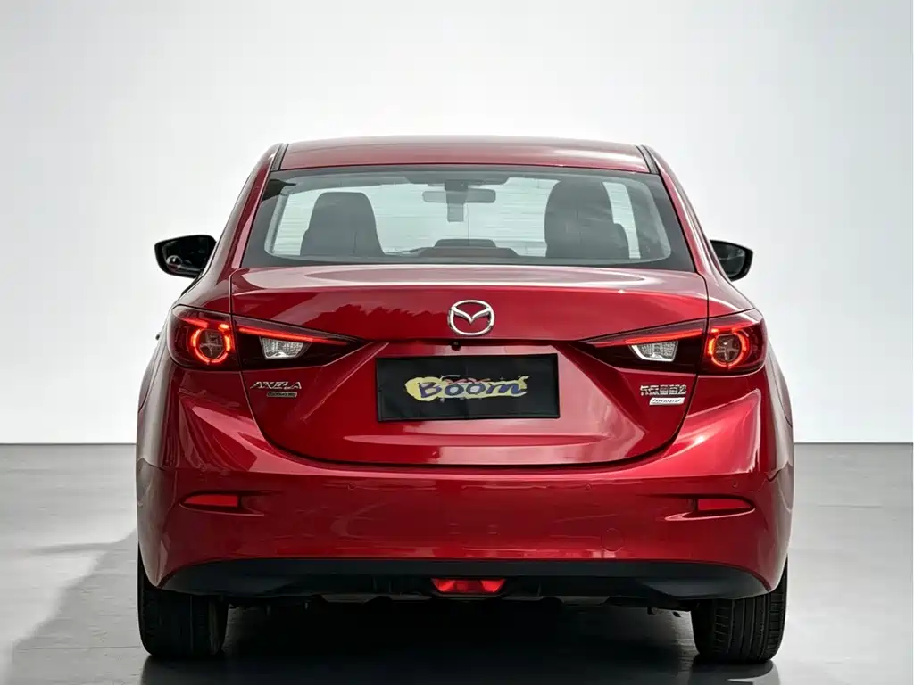 Mazda 3 Axela — фото 5