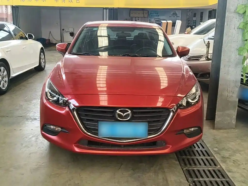Mazda 3 Axela — фото 3