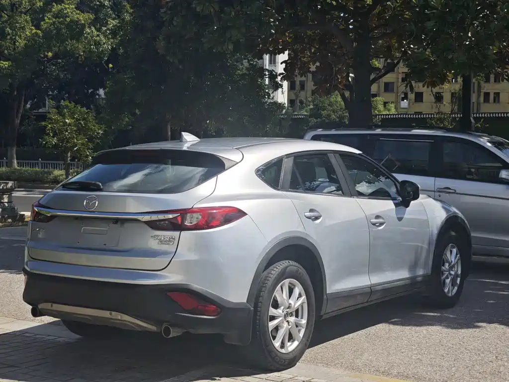 Mazda CX-4 — фото 4
