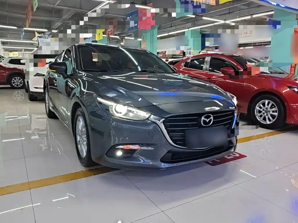 Mazda 3 Axela — фото 4