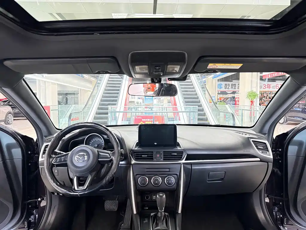 Mazda CX-4 — фото 5