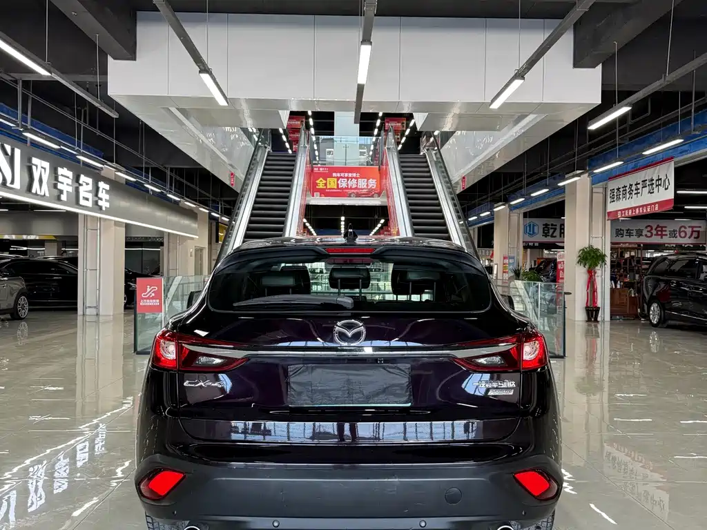 Mazda CX-4 — фото 8