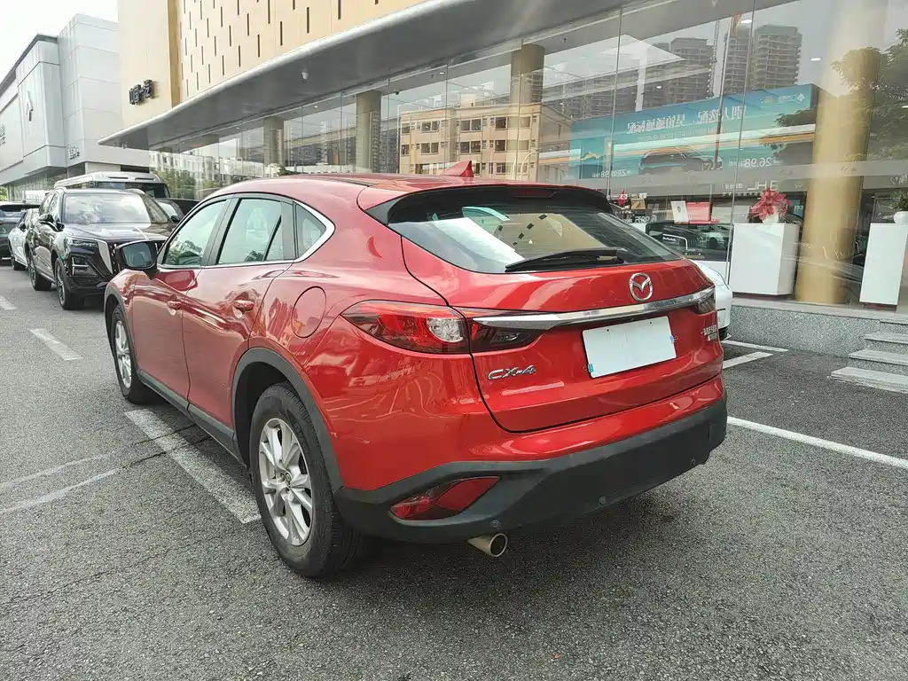 Mazda CX-4 — фото 5