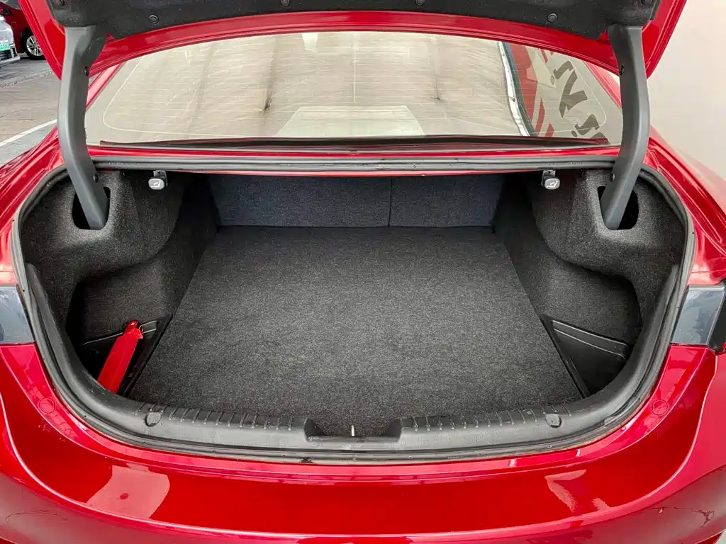 Mazda Atenza — фото 17