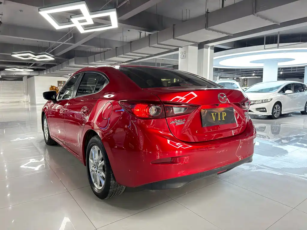 Mazda 3 Axela — фото 6