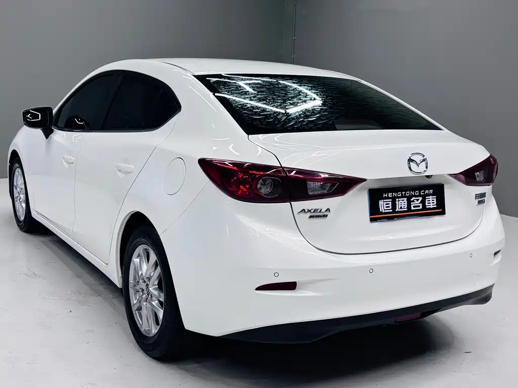 Mazda 3 Axela — фото 3