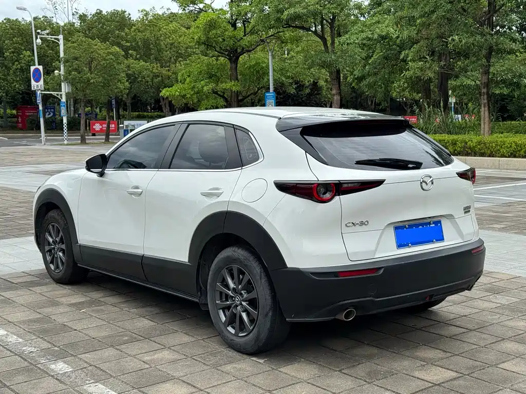 Mazda CX-30 — фото 5