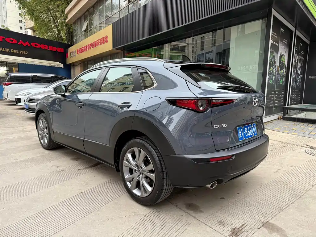 Mazda CX-30 — фото 3