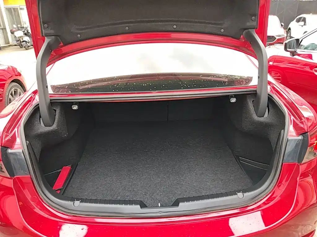 Mazda Atenza — фото 19