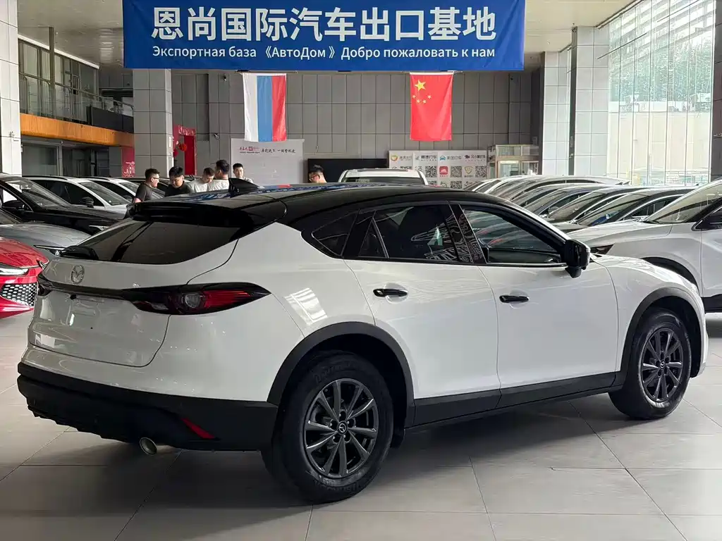 Mazda CX-4 — фото 5