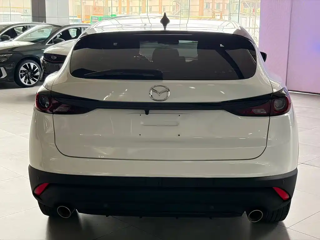 Mazda CX-4 — фото 6